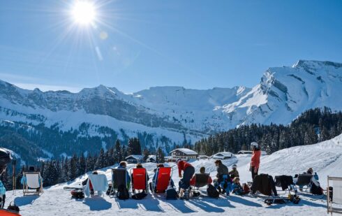 Monday = Funday, ski accompaniment for everyone