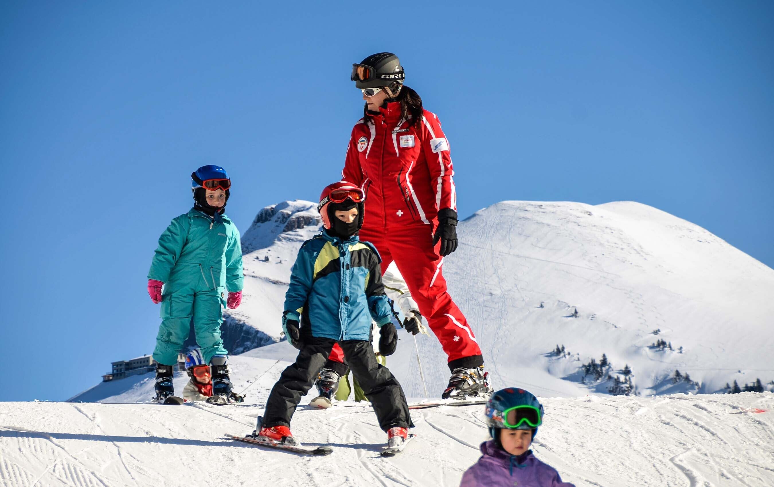 Kinder gruppen skischule snowboardschule klewenalp stockhuette 04